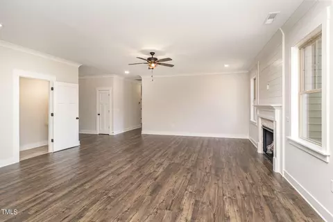 31 Tanseyleaf Dr, Smithfield, NC 27577 photo 8