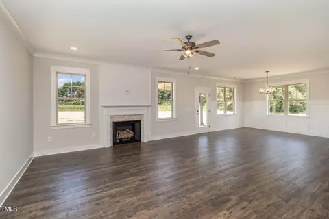 31 Tanseyleaf Dr, Smithfield, NC 27577 photo 6