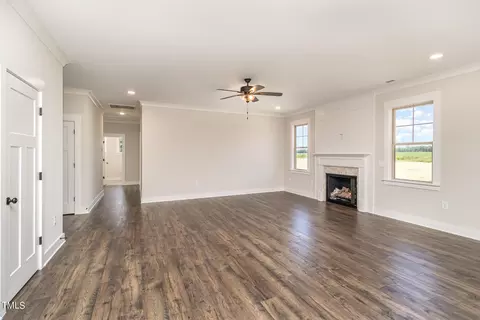 31 Tanseyleaf Dr, Smithfield, NC 27577 photo 7