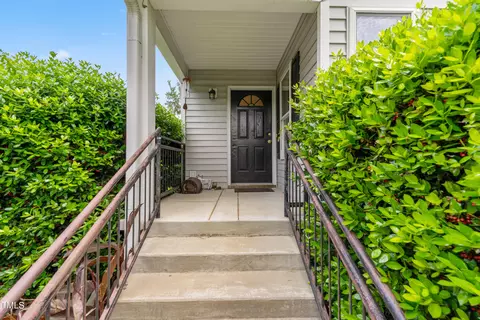 1005 Chaney Rd, Raleigh, NC 27606 photo 2