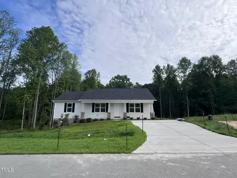 178 Constellation Ct, Benson, NC 27504 photo 2