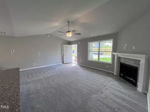 178 Constellation Ct, Benson, NC 27504 photo 4