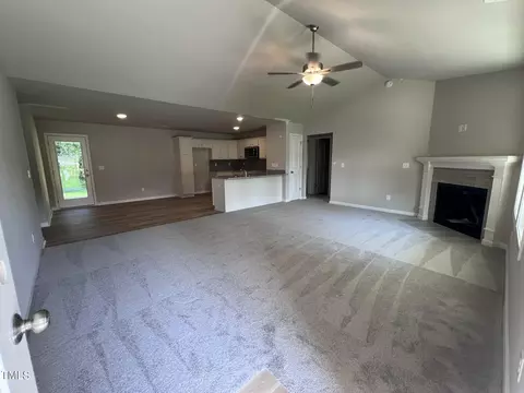 334 Constellation Ct, Benson, NC 27504 photo 5