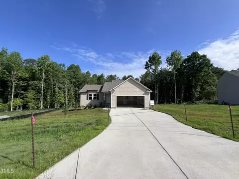 308 Starry Sky Dr, Benson, NC 27504