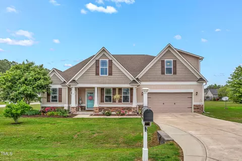 101 Celestial Dr, Garner, NC 27529 photo 1