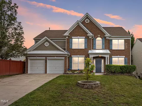 304 Shakespeare St, Morrisville, NC 27560