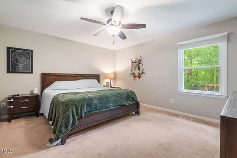 906 Knight Dr, Durham, NC 27712 photo 20