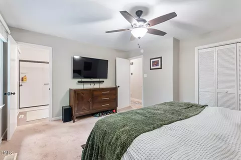 906 Knight Dr, Durham, NC 27712 photo 23