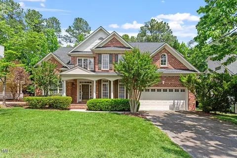 307 Birdwood Ct, Cary, NC 27519