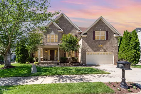 2620 Peachleaf St, Raleigh, NC 27614