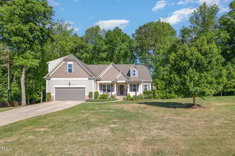 68 Candlenut Ln, Smithfield, NC 27577