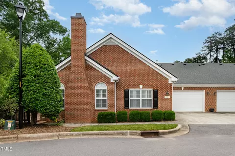 511 Mckirkland Ct, Cary, NC 27511