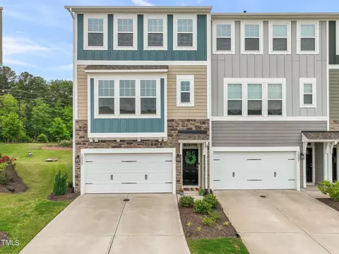 1025 Islip Pl, Durham, NC 27703