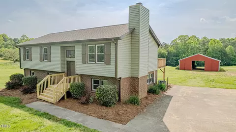 1000 Smothers Rd, Madison, NC 27025