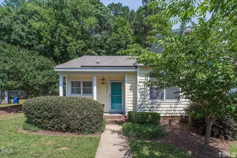 4424 Roller Ct, Raleigh, NC 27604