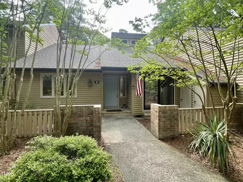 41 Glenmore Dr, Durham, NC 27707