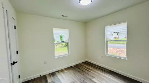 Bedroom - 532 E Nelson Ave, Wake Forest, NC 27587 photo 2 of 5