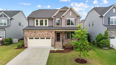 2434 Braxton Wood Ln, Apex, NC 27523