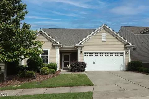 2612 Bloomsbury Mnr, Durham, NC 27703