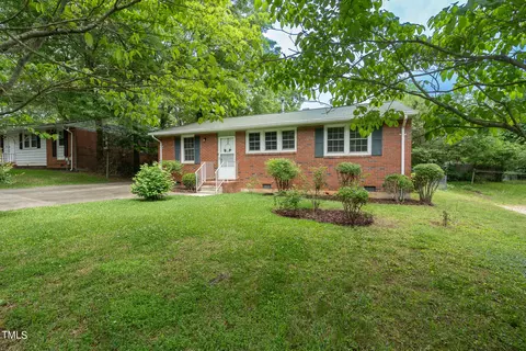 853 Campanella Ln, Raleigh, NC 27610