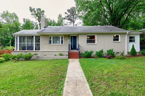 64 Cedar Ln, Pittsboro, NC 27312