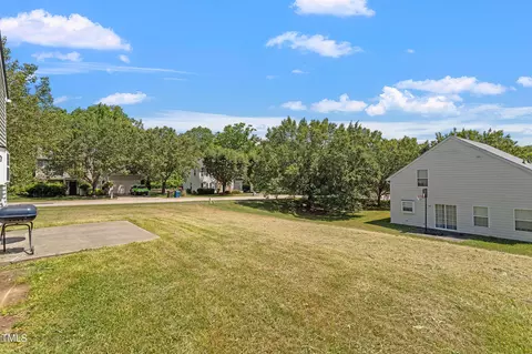 1 Kimbrough Ct, Durham, NC 27703 photo 8