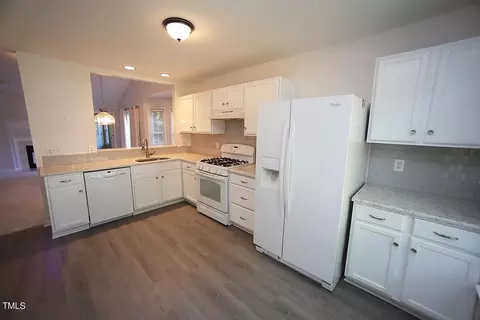 912 Amersham Ln, Wake Forest, NC 27587 photo 9