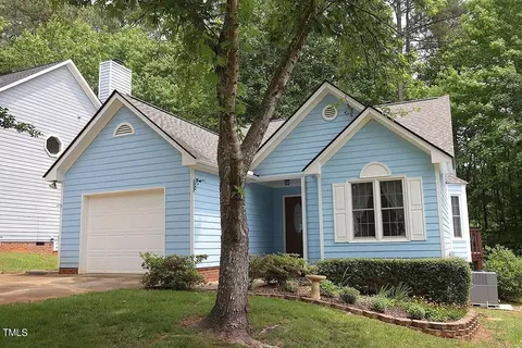 912 Amersham Ln, Wake Forest, NC 27587 photo 2