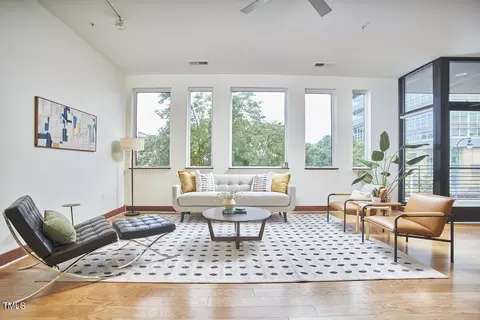 130 E Main St #202, Durham, NC 27701