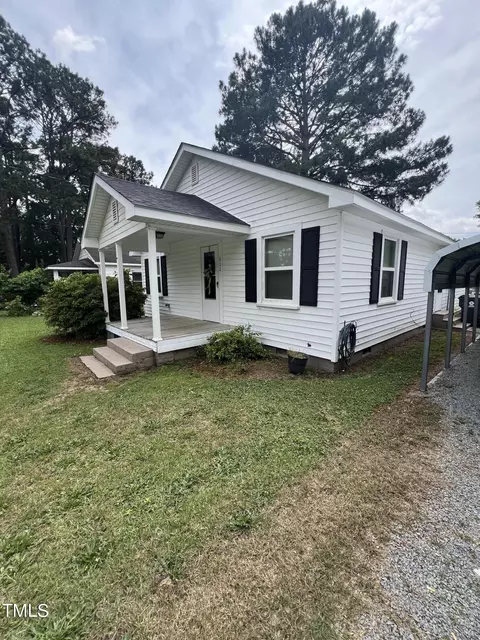 802 S 12th St, Erwin, NC 28339 photo 2