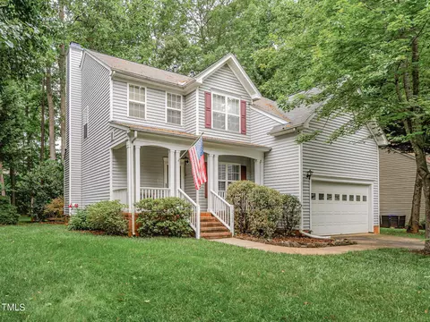 2108 Woodbury Dr, Hillsborough, NC 27278