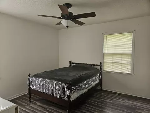 640 Fire Lane Rd, Bunnlevel, NC 28323 photo 7