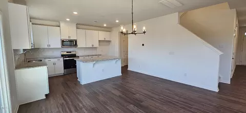 1341 Underbrush Dr, Durham, NC 27703 photo 8