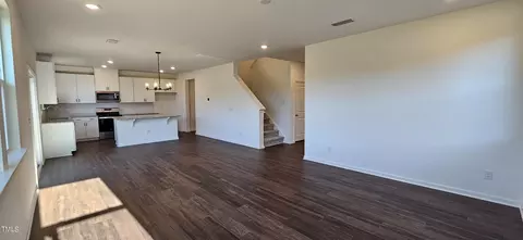 1341 Underbrush Dr, Durham, NC 27703 photo 7