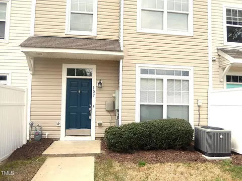 1211 Canyon Rock Ct #107, Raleigh, NC 27610