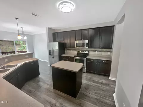 112 Rosebud Ln, Durham, NC 27704 photo 6