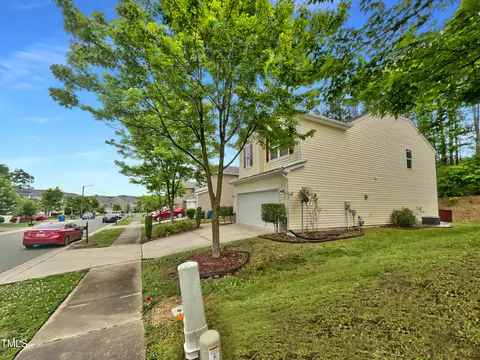 112 Rosebud Ln, Durham, NC 27704 photo 8