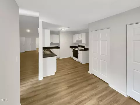 5 Sameer Ct, Durham, NC 27703 photo 6
