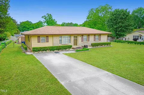 7209 Ashley Dr, Raleigh, NC 27616