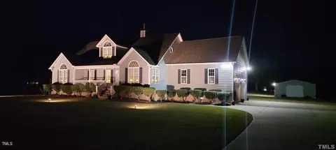 2891 Benson Hardee Rd, Benson, NC 27504 photo 4