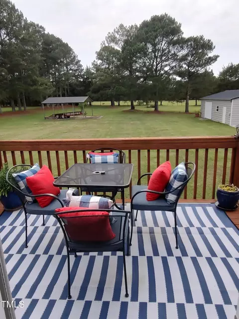 2891 Benson Hardee Rd, Benson, NC 27504 photo 17