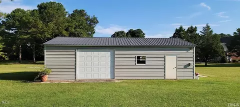 2891 Benson Hardee Rd, Benson, NC 27504 photo 22
