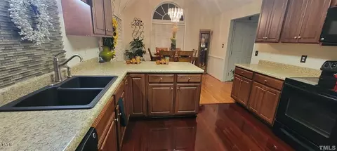 2891 Benson Hardee Rd, Benson, NC 27504 photo 28