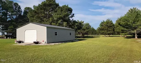 2891 Benson Hardee Rd, Benson, NC 27504 photo 21