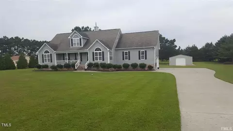2891 Benson Hardee Rd, Benson, NC 27504 photo 3