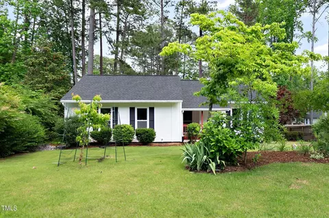 104 Upton Ct, Garner, NC 27529 photo 2