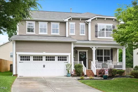 15 Elm Tree Ct, Durham, NC 27703 photo 2