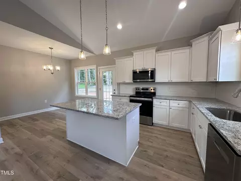 1089 Micro Rd W, Selma, NC 27576 photo 3