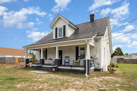 902 River Rd, Selma, NC 27576 photo 4