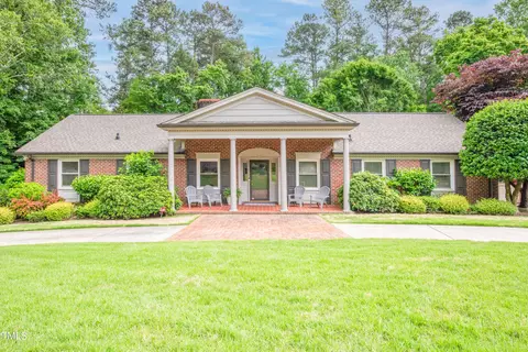 4905 Hermitage Dr, Raleigh, NC 27612